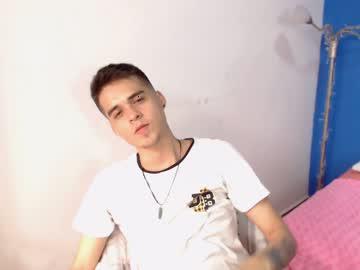 avendan0_dvd22 chaturbate