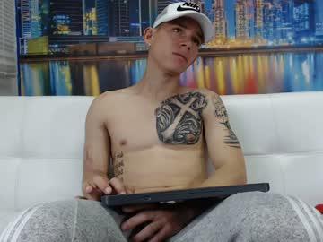 christopher_blain chaturbate