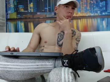 christopher_blain chaturbate