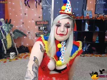 crystal69doll chaturbate
