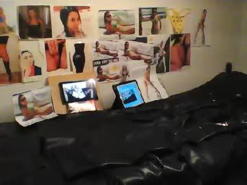 latexwichser chaturbate