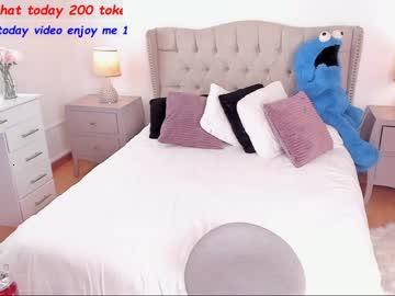 missniley24 chaturbate