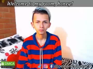 smallgiant_23 chaturbate