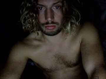 surfervanlife2511 chaturbate