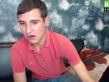 tom_huan chaturbate