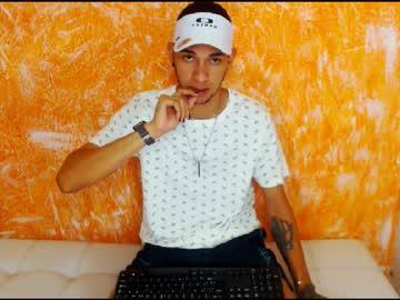 zaretheking chaturbate